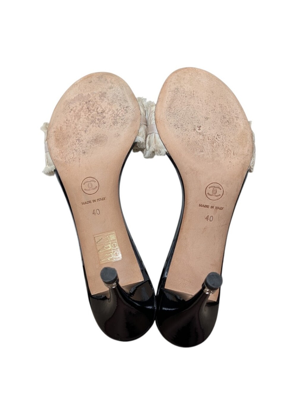 Chanel Ruffled Bow Interlocking CC Patent Black Ivory Mule Dress Up Sandal EU 40 - Picture 15 of 16
